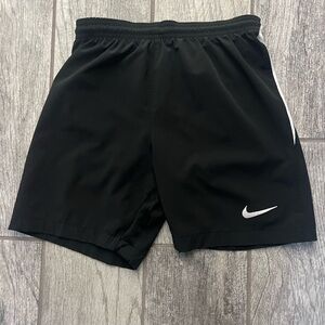 Nike Venom 111 short youth small